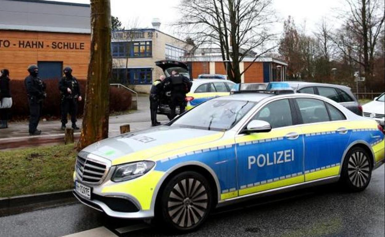 Imagen de archivo de una patrulla policial alemana. 