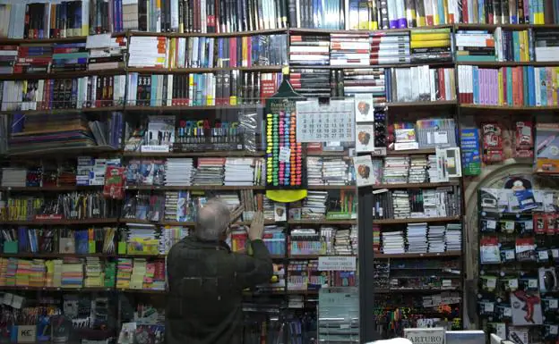 Librería 'El Carmen' de la calle Zamora. 