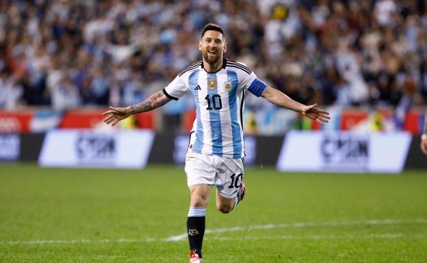 Messi liderará a Argentina, con Di María y Dybala en la lista de Scaloni