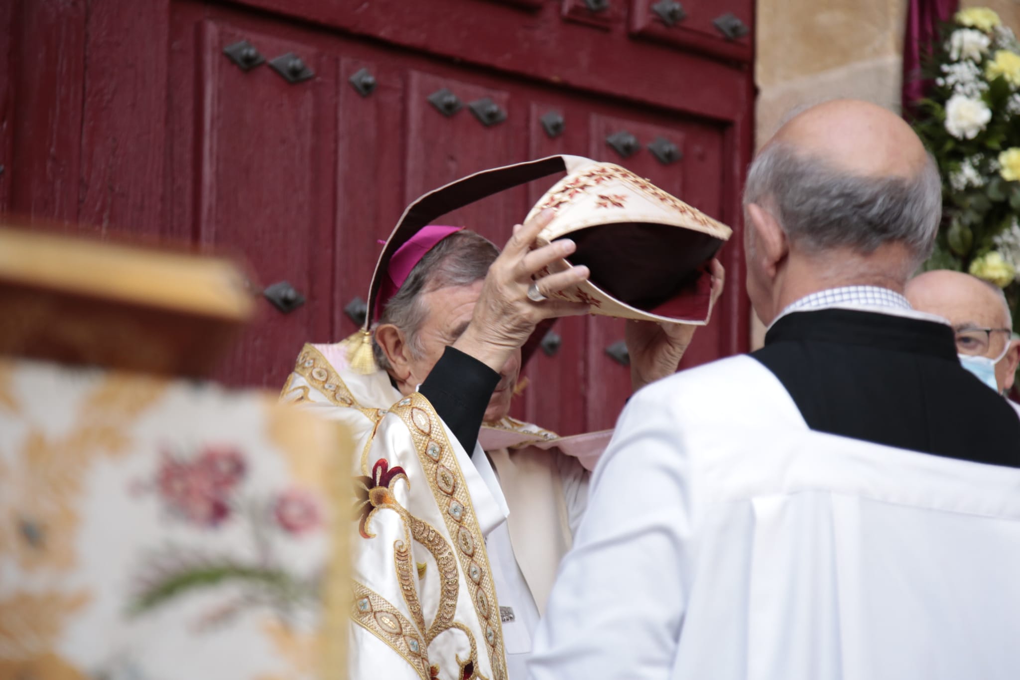 Fotos: Apertura de la puerta de Santa Lucía de la Catedral por el Año Jubilar Teresiano