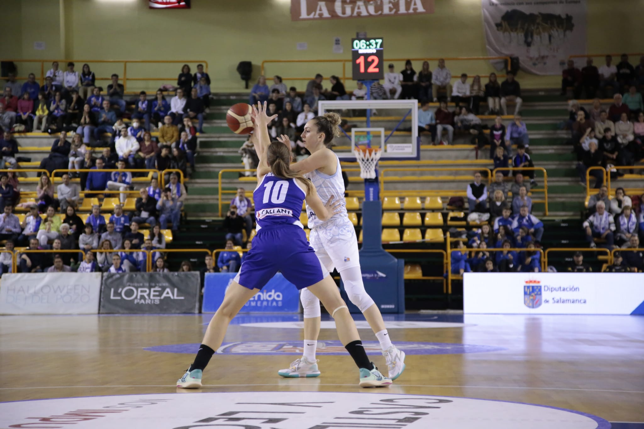 Fotos: Tercera victoria en la Euroliga del Avenida ante el Kangoeroes Mechelen belga