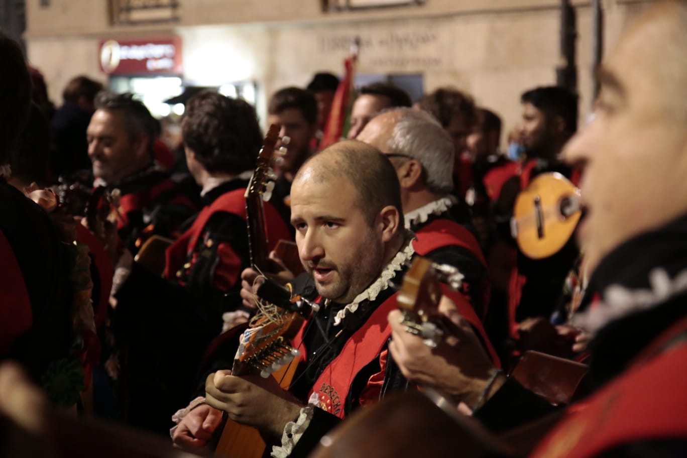 Un momento del desfile de los tunos.