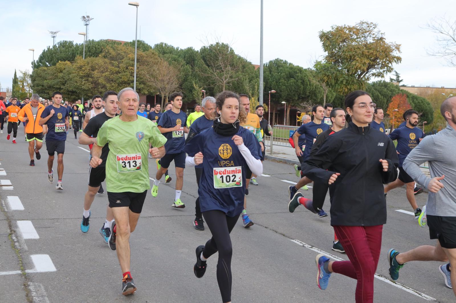 Fotos: La VII San Silvestre Universitaria UPSA, una cita solidaria