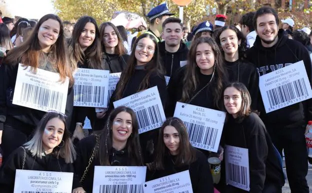 Los estudiantes de Farmacia se hacen notar para celebrar la Inmaculada Concepción
