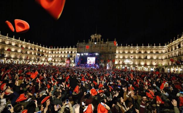 IU pide que el Fin de Año Universitario «no suponga ningún gasto al Ayuntamiento»