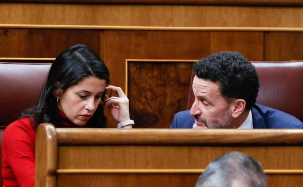 Inés Arrimadas y Edmundo Bal, este jueves en el Congreso. 