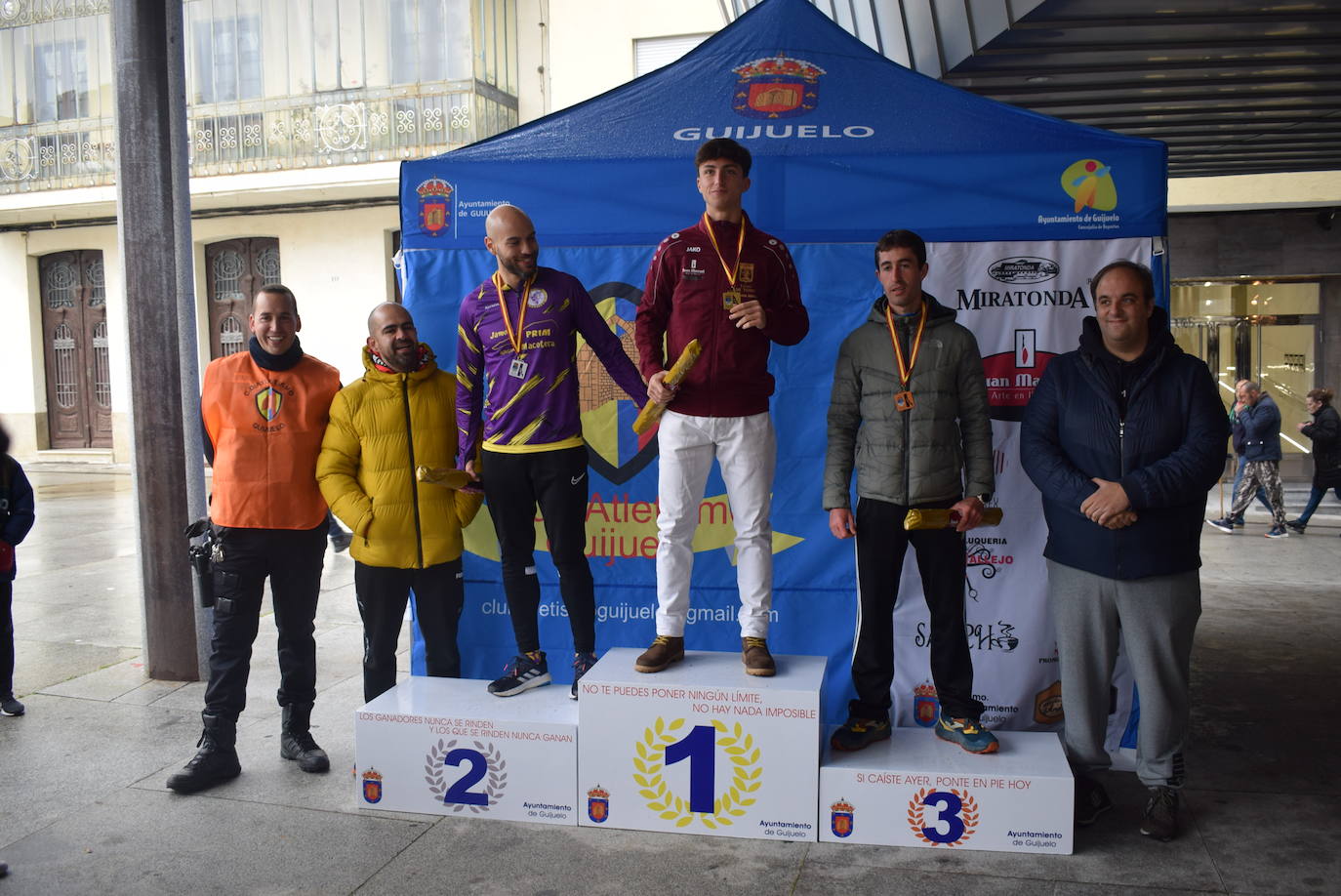 Fotos: Javier Montero y Verónica Sánchez se alzan con la victoria en el Jamón Veloz de Guijuelo