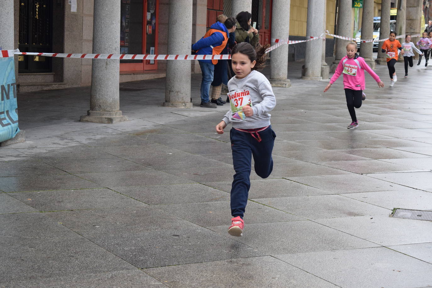 Fotos: Javier Montero y Verónica Sánchez se alzan con la victoria en el Jamón Veloz de Guijuelo