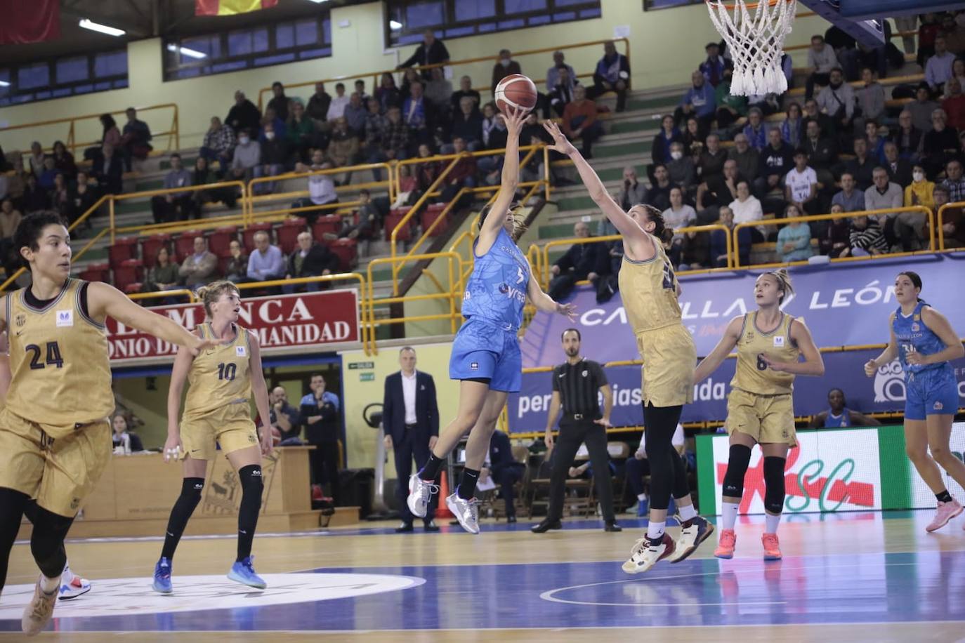 Fotos: CB Avenida-Barça CBS