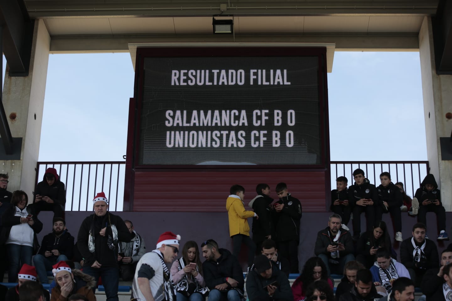 Fotos: Unionistas encaja una goleada del Celta B en el último partido del año (0-3)