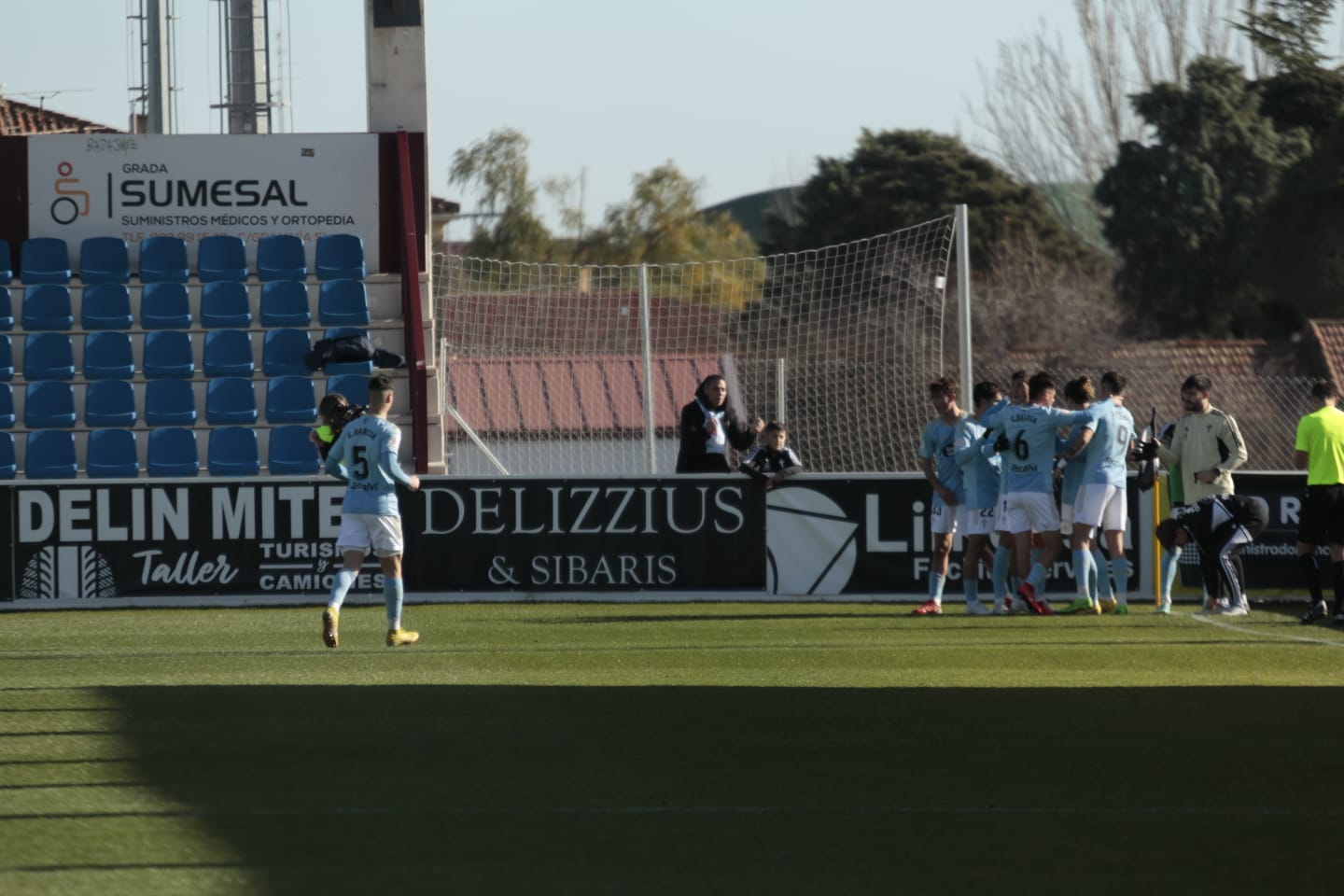 Fotos: Unionistas encaja una goleada del Celta B en el último partido del año (0-3)