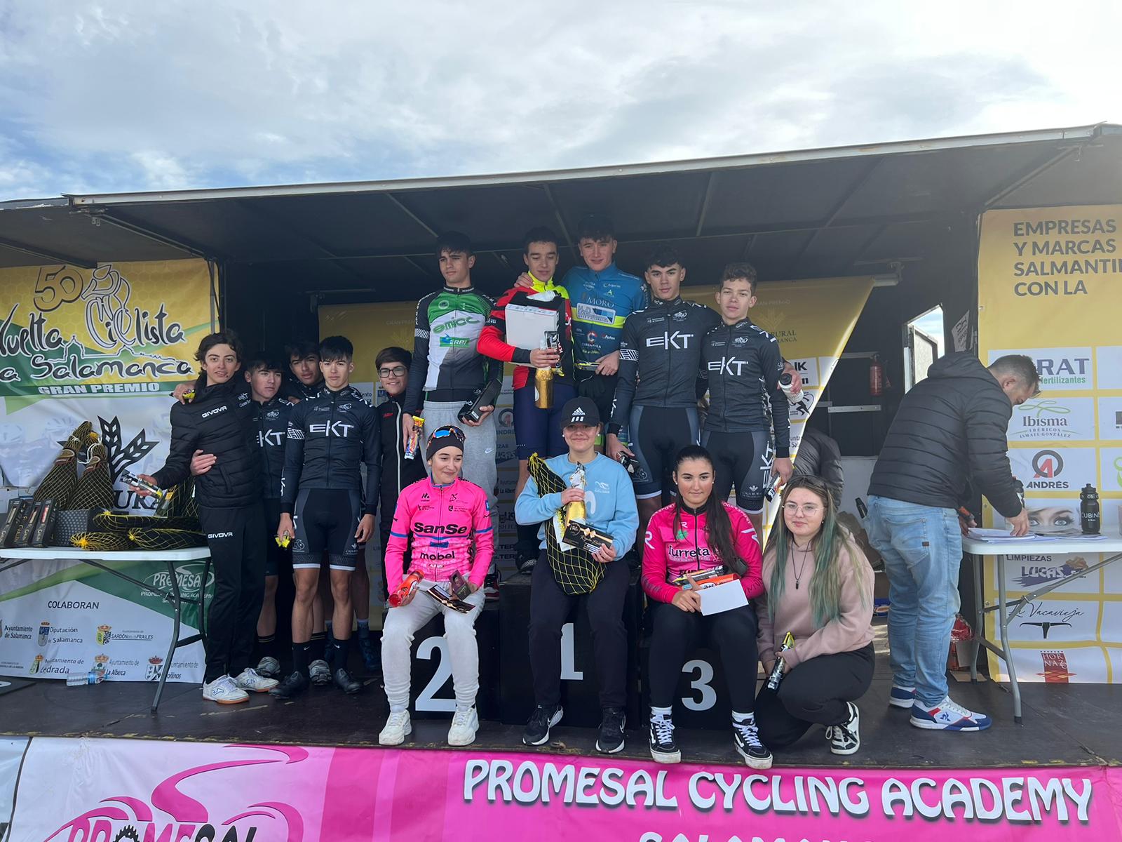 Premiados en la categoría cadete. 