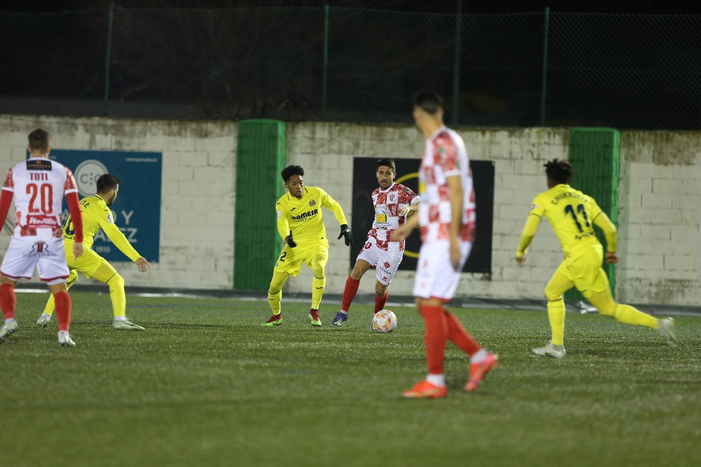 Fotos: Las mejores imágenes del CD Guijuelo-Villarreal de la Copa del Rey