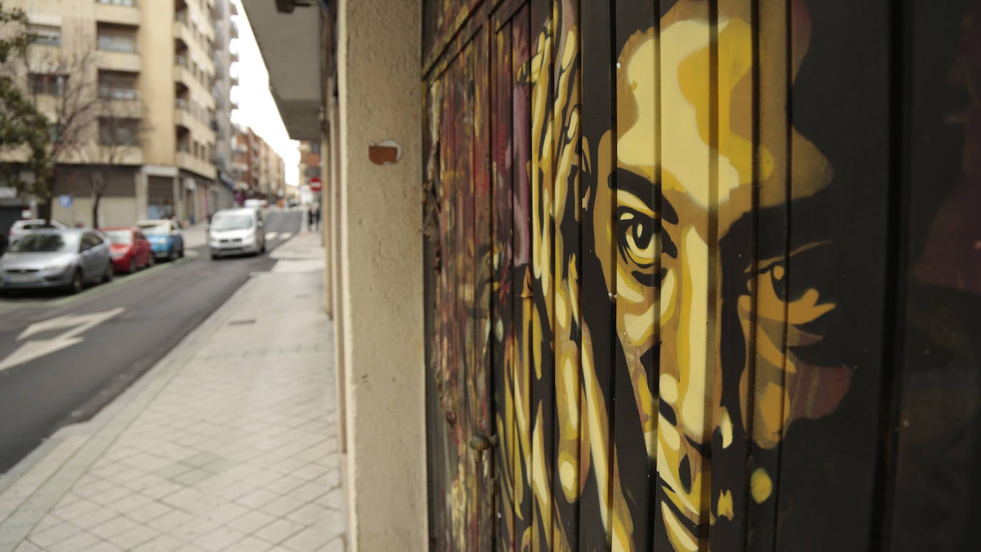 Fotos: ZOES reclama más vegetación y menos coches para el barrio del Oeste