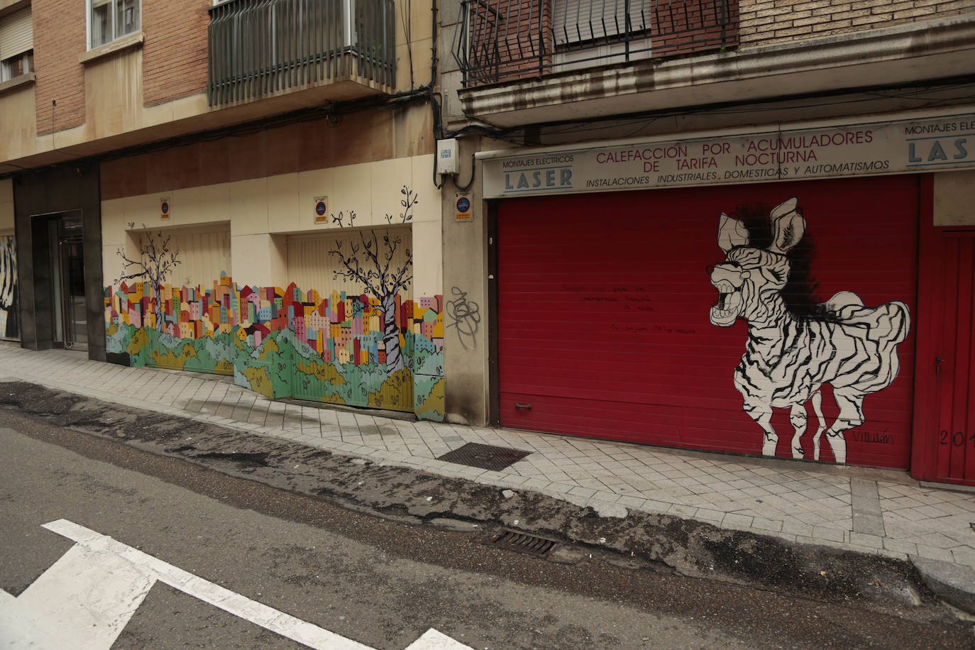 Fotos: ZOES reclama más vegetación y menos coches para el barrio del Oeste