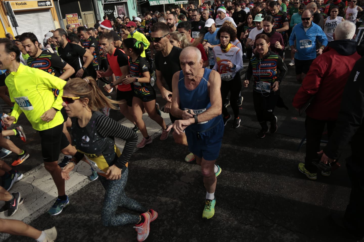 Fotos: Pablo Sánchez Gómez y Nuria Lugueros conquistan la XXXVIII San Silvestre Salmantina