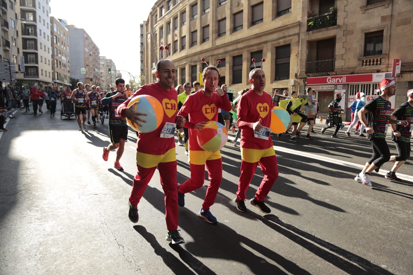 Fotos: Pablo Sánchez Gómez y Nuria Lugueros conquistan la XXXVIII San Silvestre Salmantina