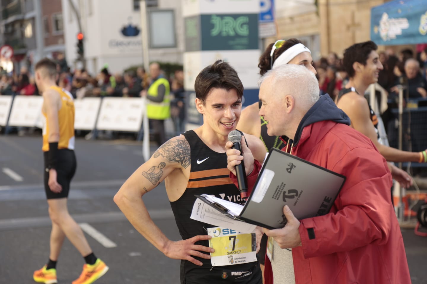 Fotos: Pablo Sánchez Gómez y Nuria Lugueros conquistan la XXXVIII San Silvestre Salmantina