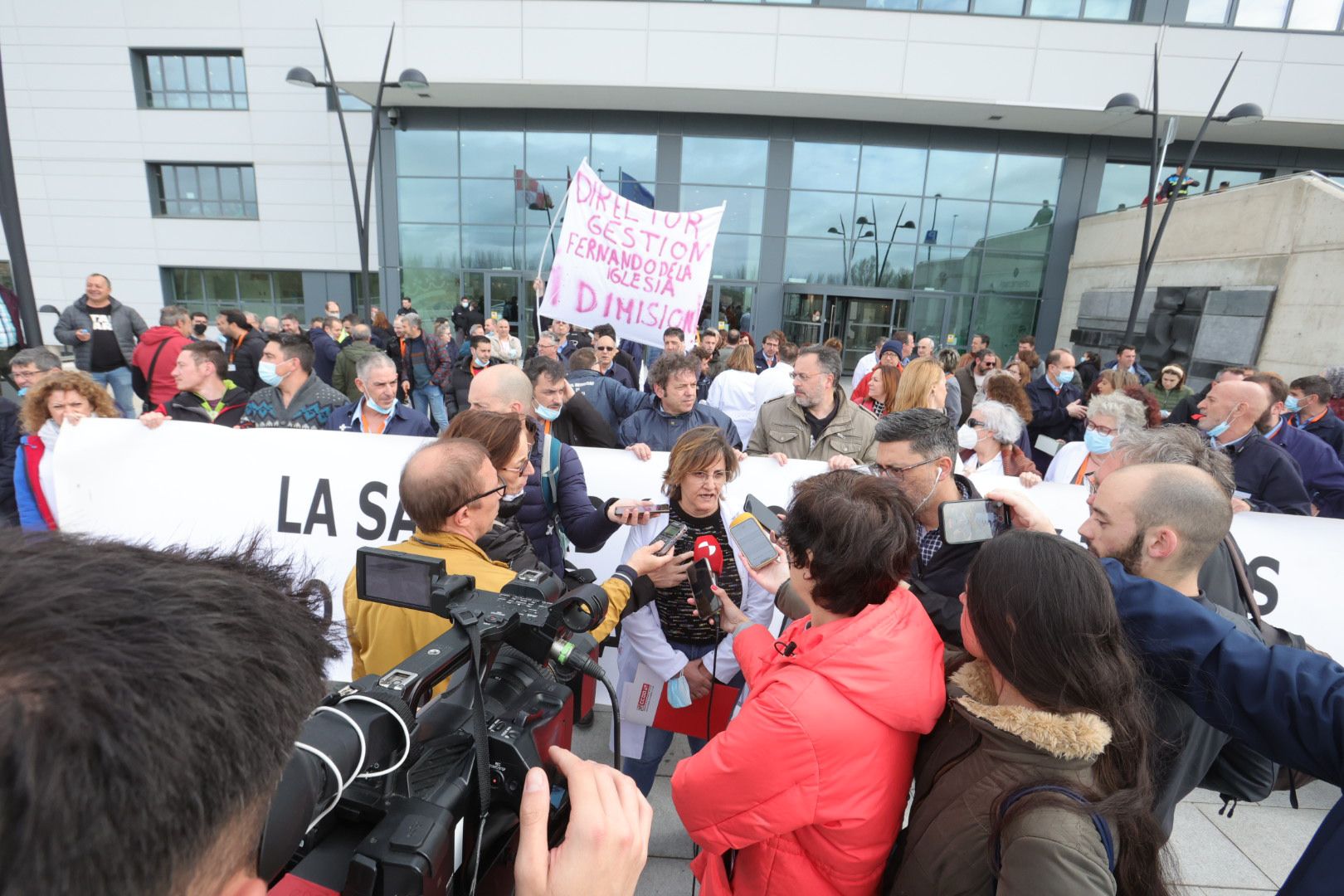 Manifestación en contra de la privatización del mantenimiento del Hospital