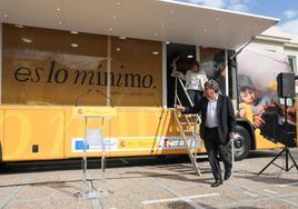 El autobús informativo del IMV finaliza su recorrido por España en Salamanca