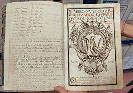 Imagen de uno de los libros que pueden encontrarse en el archivo