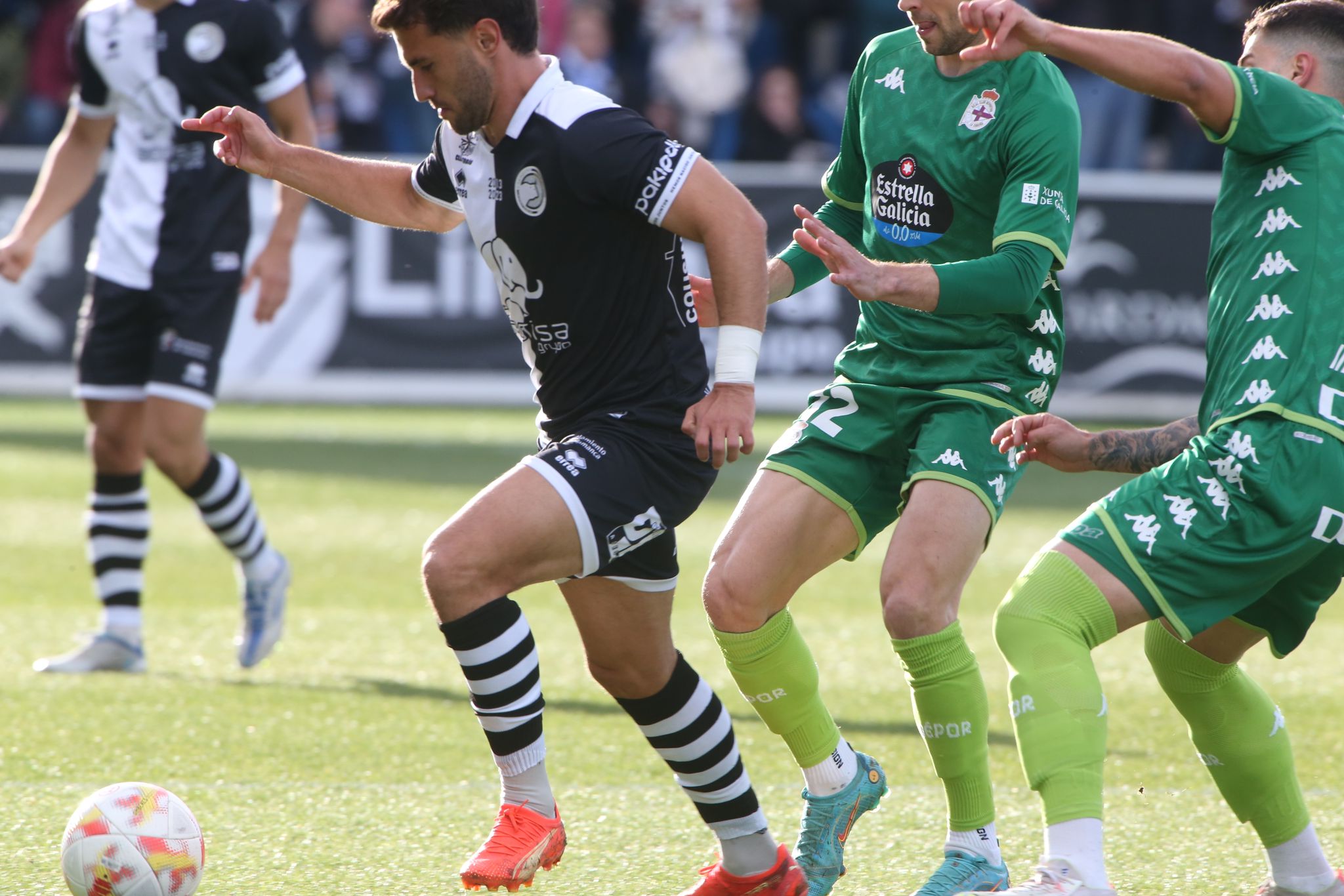 Gran remontada de Unionistas ante el Deportivo de La Coruña (2-1)