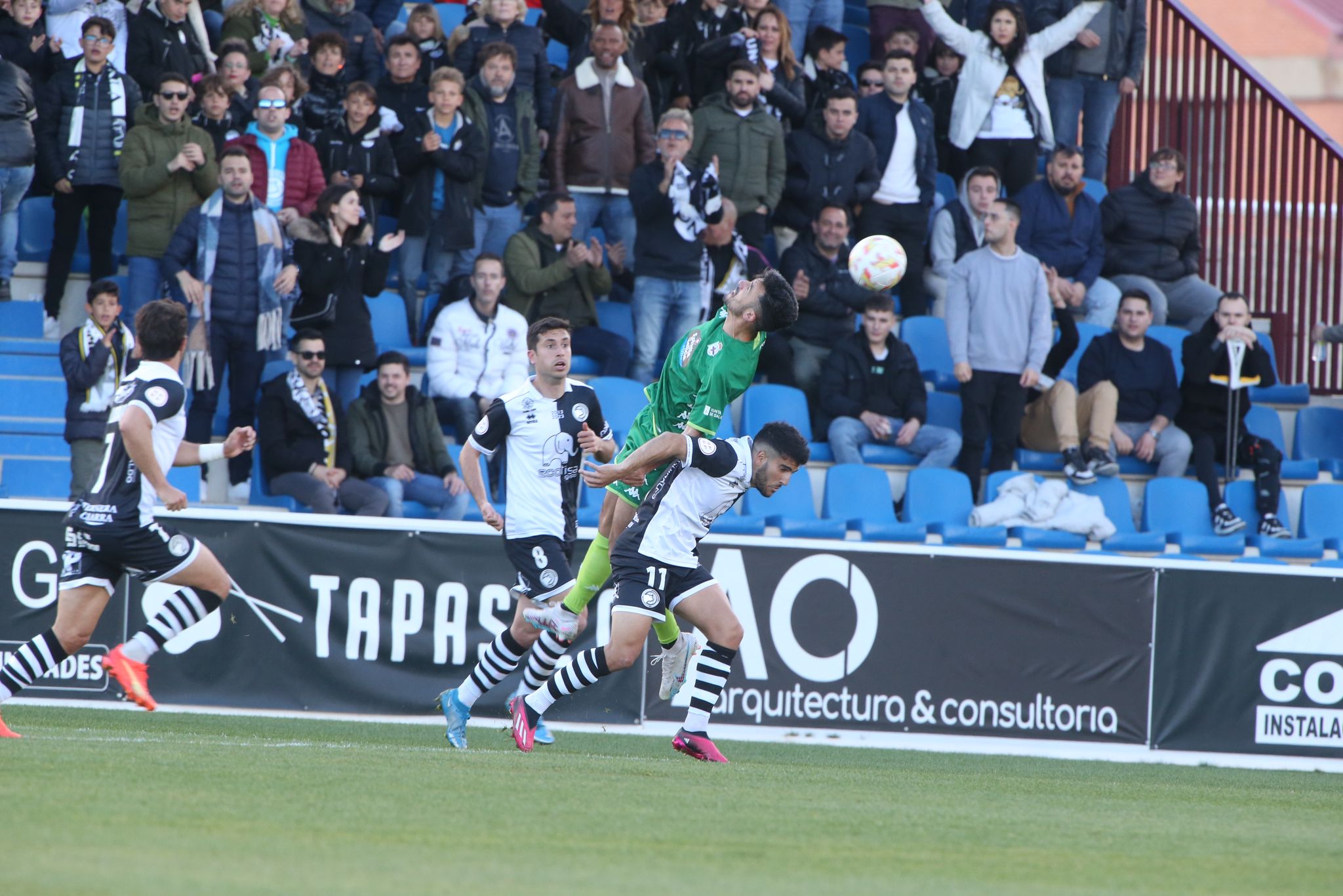 Gran remontada de Unionistas ante el Deportivo de La Coruña (2-1)