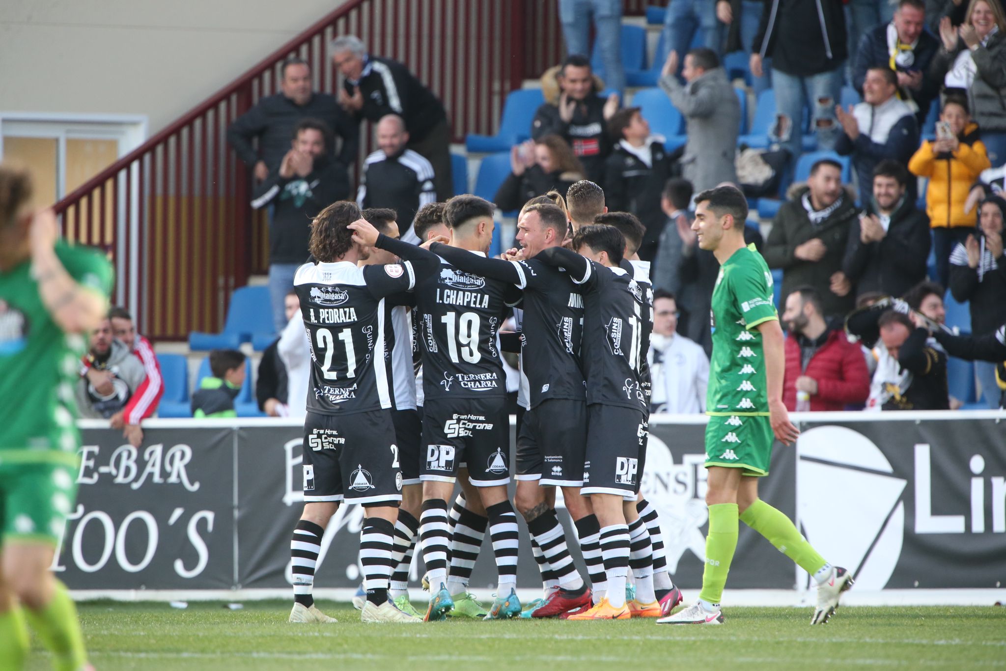 Gran remontada de Unionistas ante el Deportivo de La Coruña (2-1)