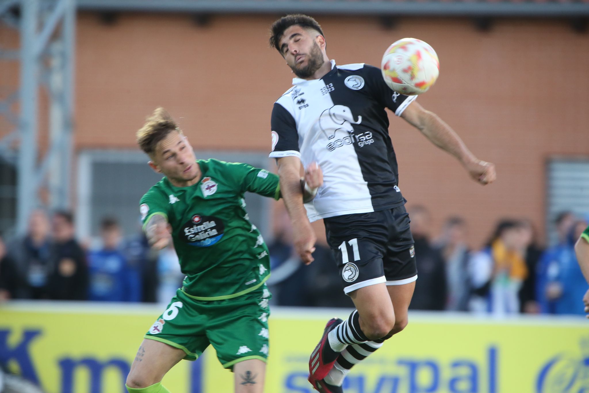 Gran remontada de Unionistas ante el Deportivo de La Coruña (2-1)