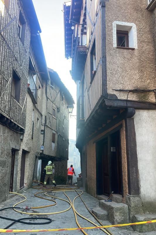 Extinguido el voraz fuego de La Alberca