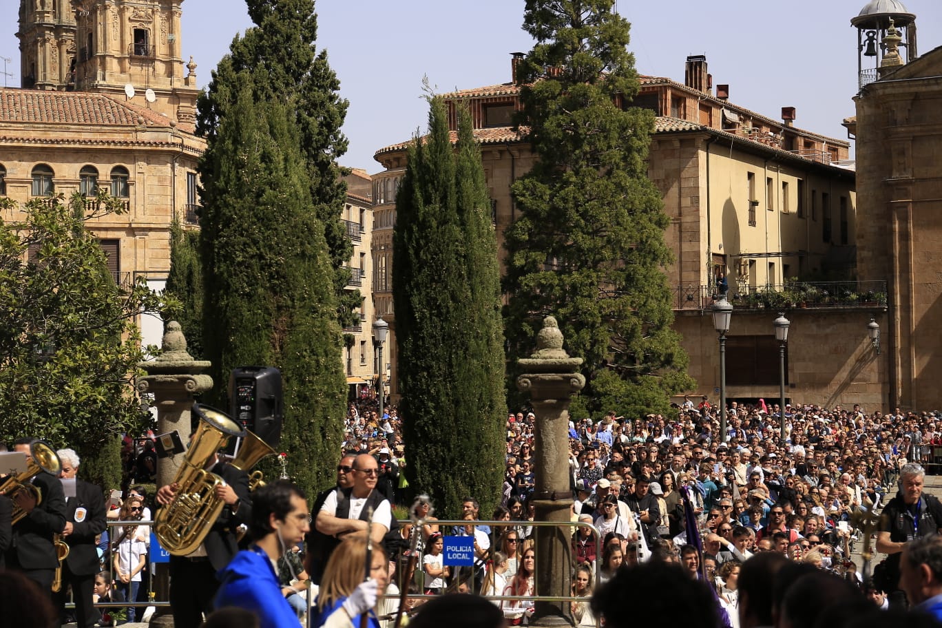 El tradicional Encuentro culmina la Semana Santa salmantina