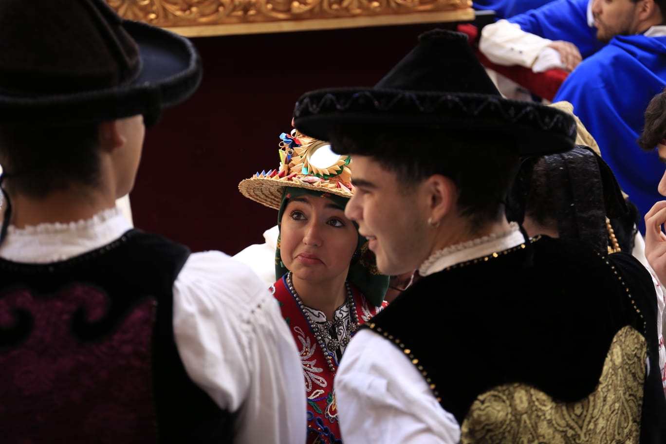 El tradicional Encuentro culmina la Semana Santa salmantina