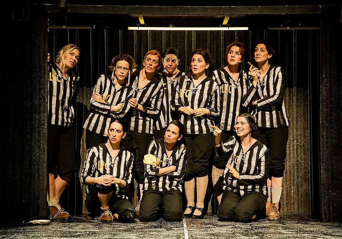 La obra 'Ladies football club', producida por la compañía de Barco Pirata.