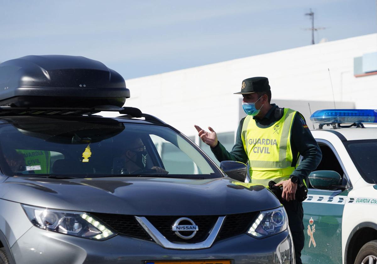 La Guardia Civil de Salamanca en un control.