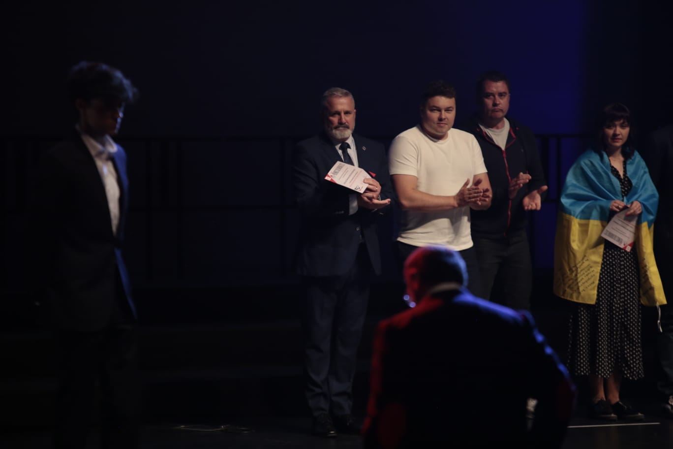 La solidaridad con Ucrania brilla en la gala de Cruz Roja