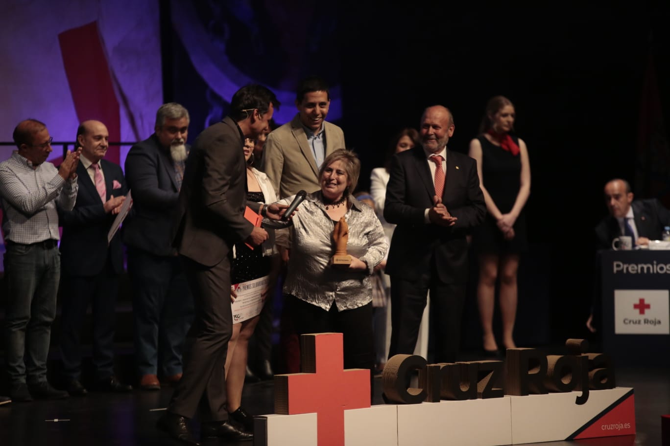 La solidaridad con Ucrania brilla en la gala de Cruz Roja