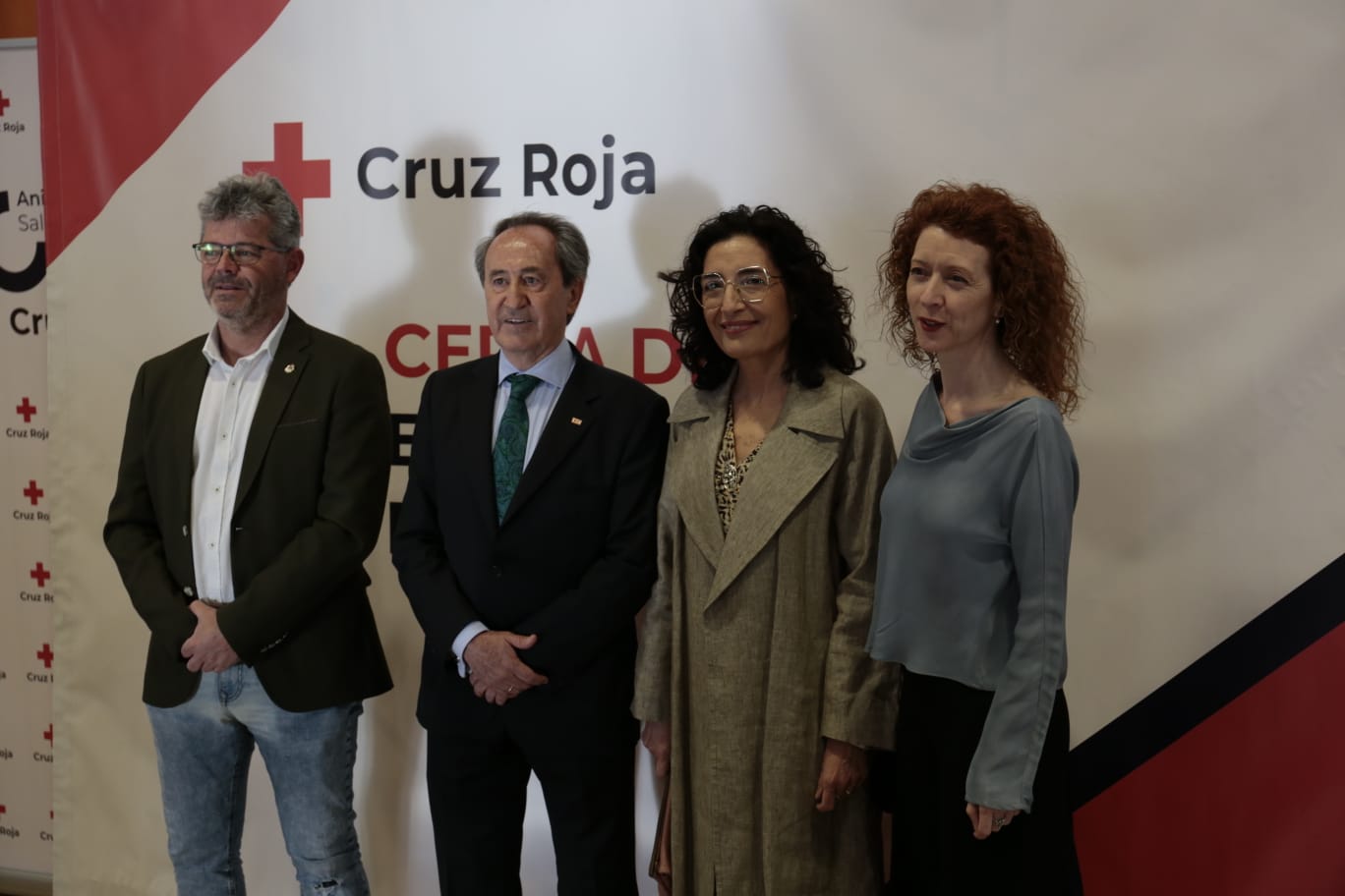 La solidaridad con Ucrania brilla en la gala de Cruz Roja