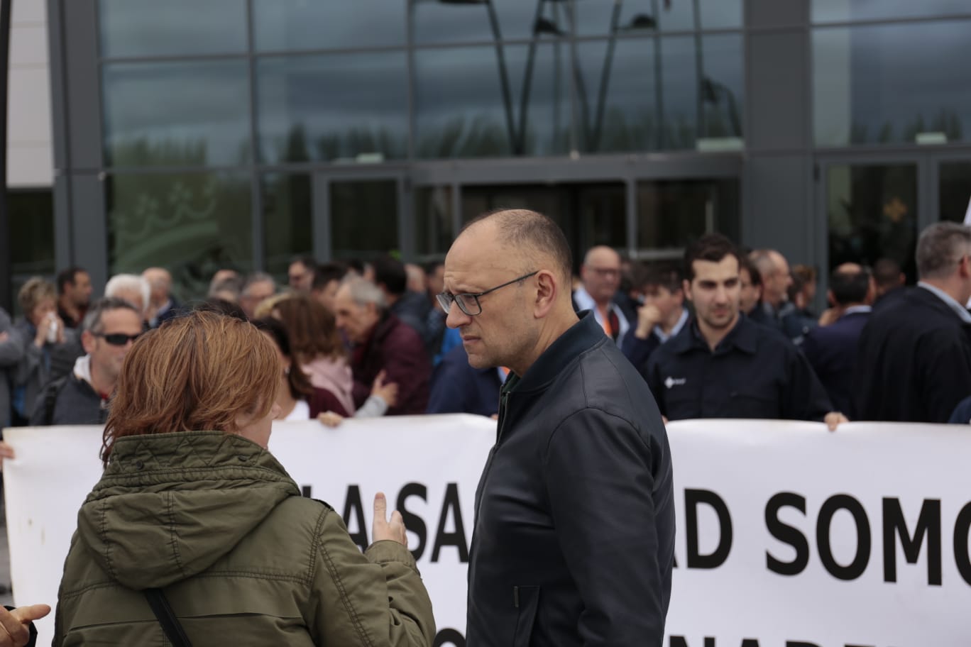 Los usuarios claman contra la privatización de los servicios sanitarios