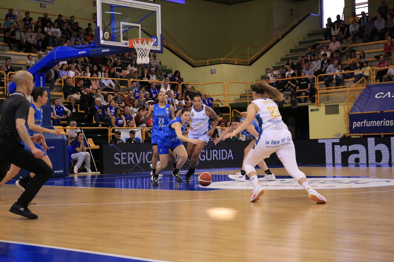 Avenida vence a Jairis y mira al playoff