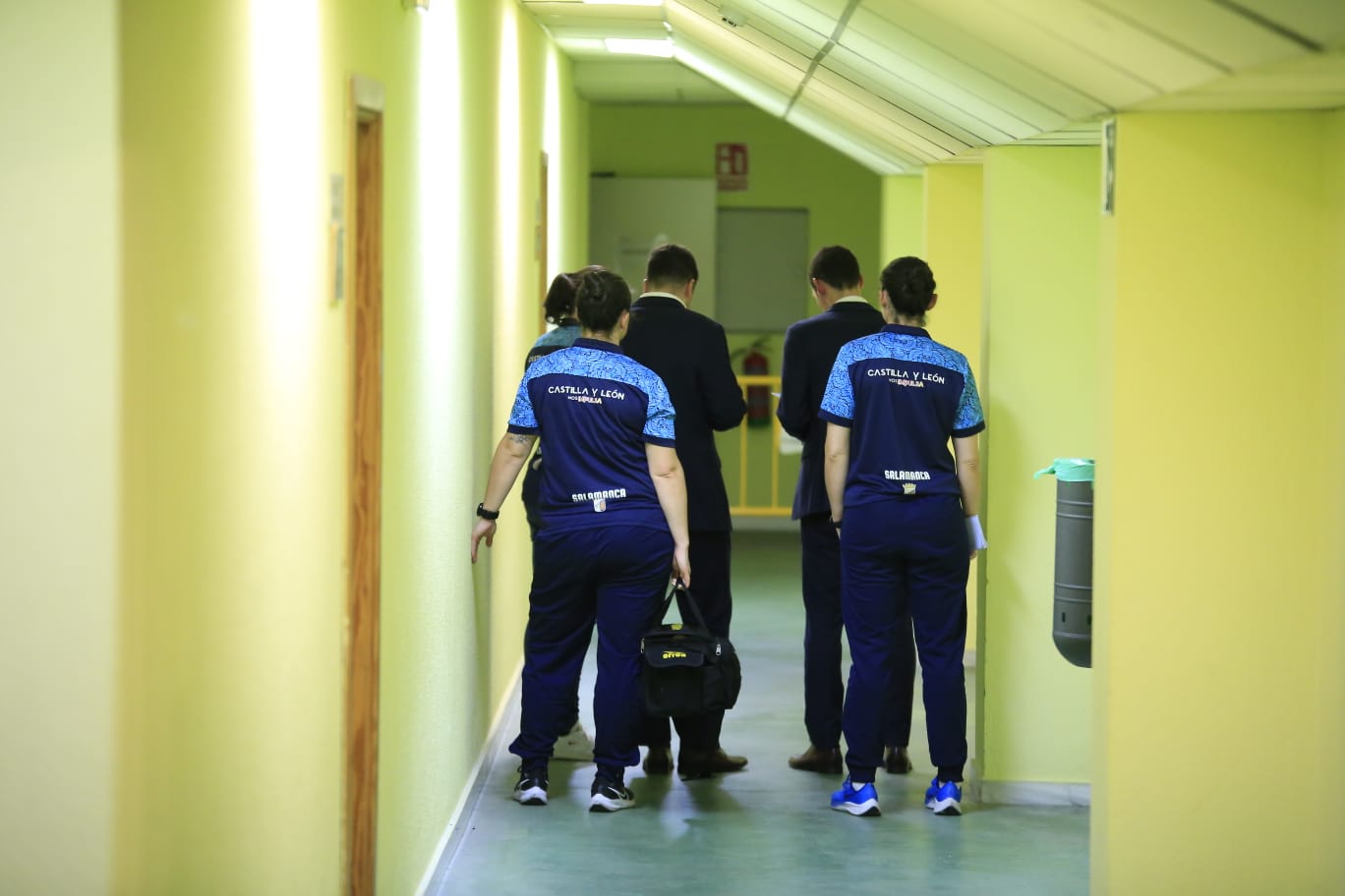 Avenida vence a Jairis y mira al playoff