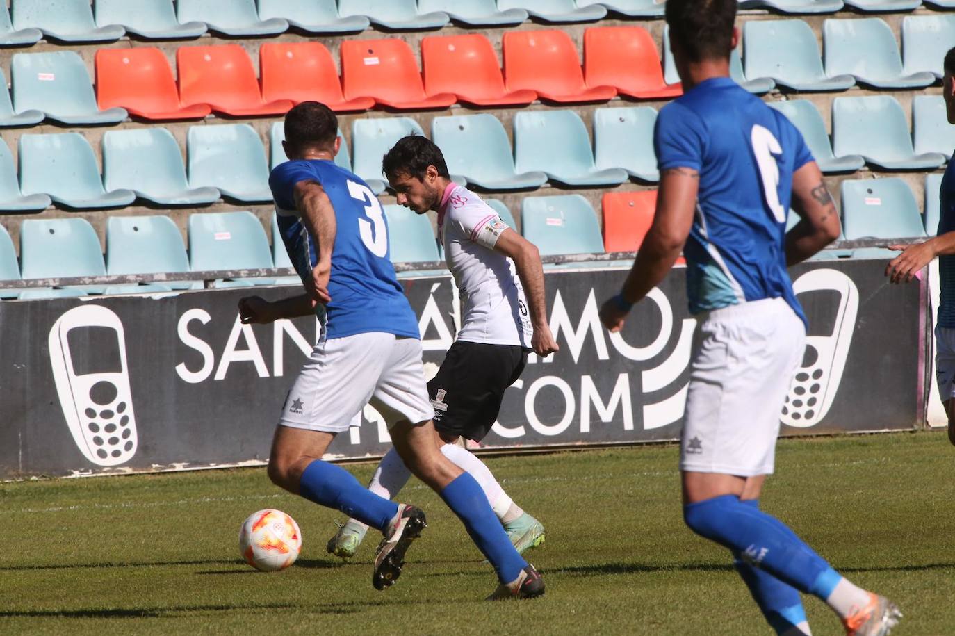 Victoria del Salamanca UDS ante el Unami en la penúltima jornada del Grupo VIII de Tercera RFEF