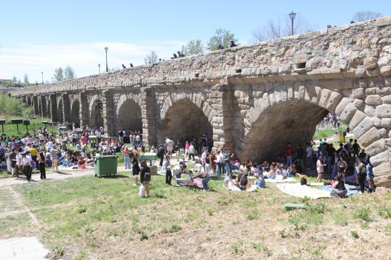 Lunes de Aguas masivo por el buen tiempo