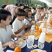Decenas de quejas y malestar por el comedor escolar en Salamanca