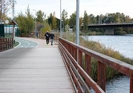 Paseo fluvial junto al río Tormes.