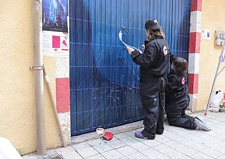 Imagen secundaria 1 - El Barrio del Oeste se llena de nuevo de arte con la Galería Urbana