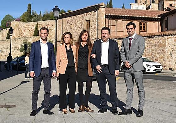 Imagen de la presentación de la candidata de UPL en Salamanca capital, Ángela Gómez Fraile.