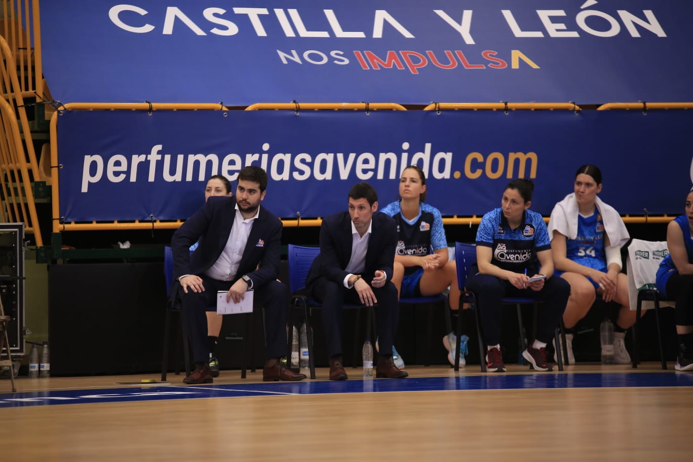 Avenida se mete en la final de la Liga ante el Barça CBS