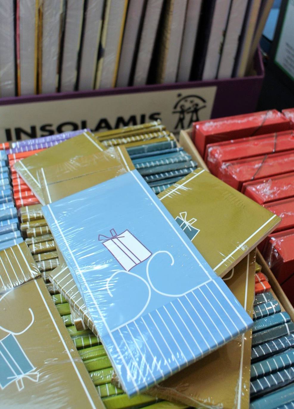 El centro comercial &#039;El Tormes&#039; acoge la primera edición de la Feria del Día de la Madre