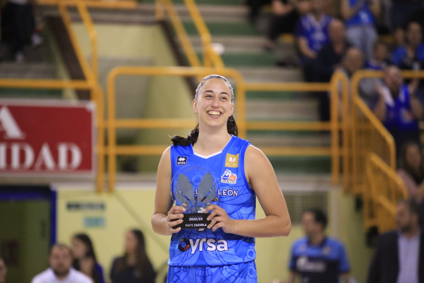 Final de liga entre Perfumerías Avenida y el Valencia Basket