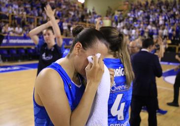 Avenida cae y entrega el cetro de campeón de la Liga Femenina al Valencia Basket